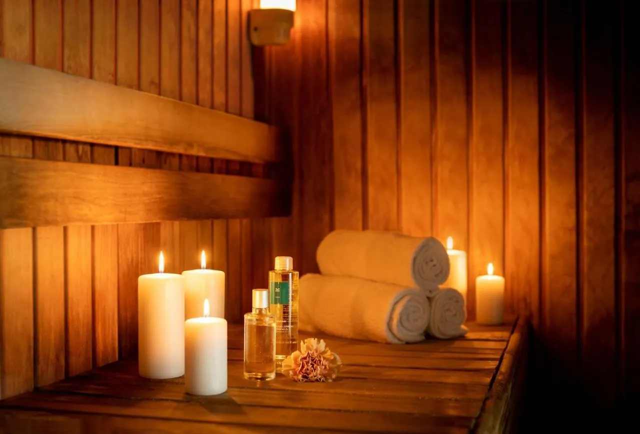 Hotel Valdys Thalasso & Spa - La Baie Douarnenez 4*,