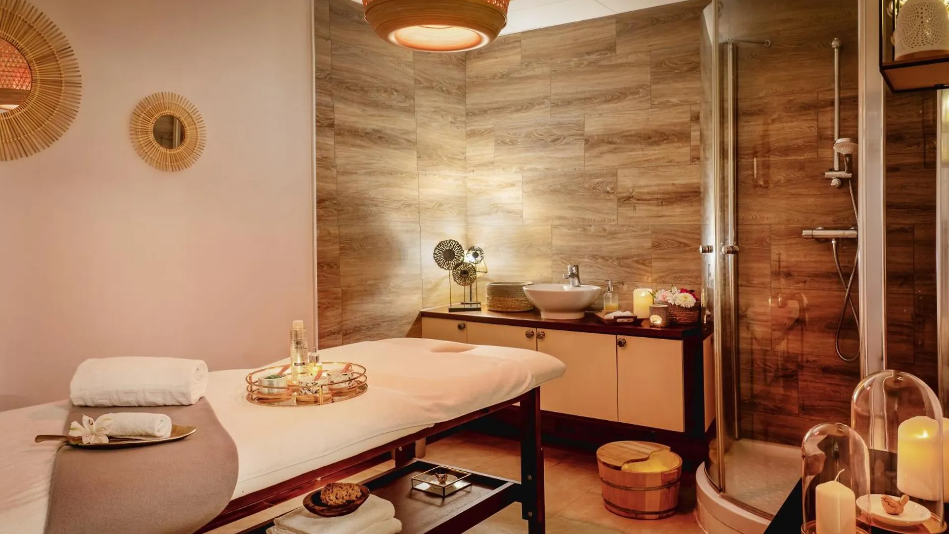 Hotel Valdys Thalasso & Spa - La Baie Douarnenez 4*,